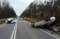 miejsce zdarzenia drogowego, peugeot 26 i skoda octavia, służby ratownicze