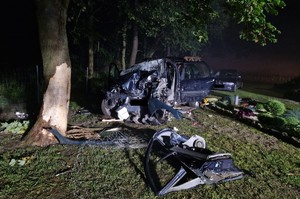 rozbity Renault po wypadku