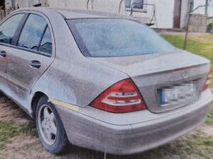 mercedes uczestniczący w kolizji